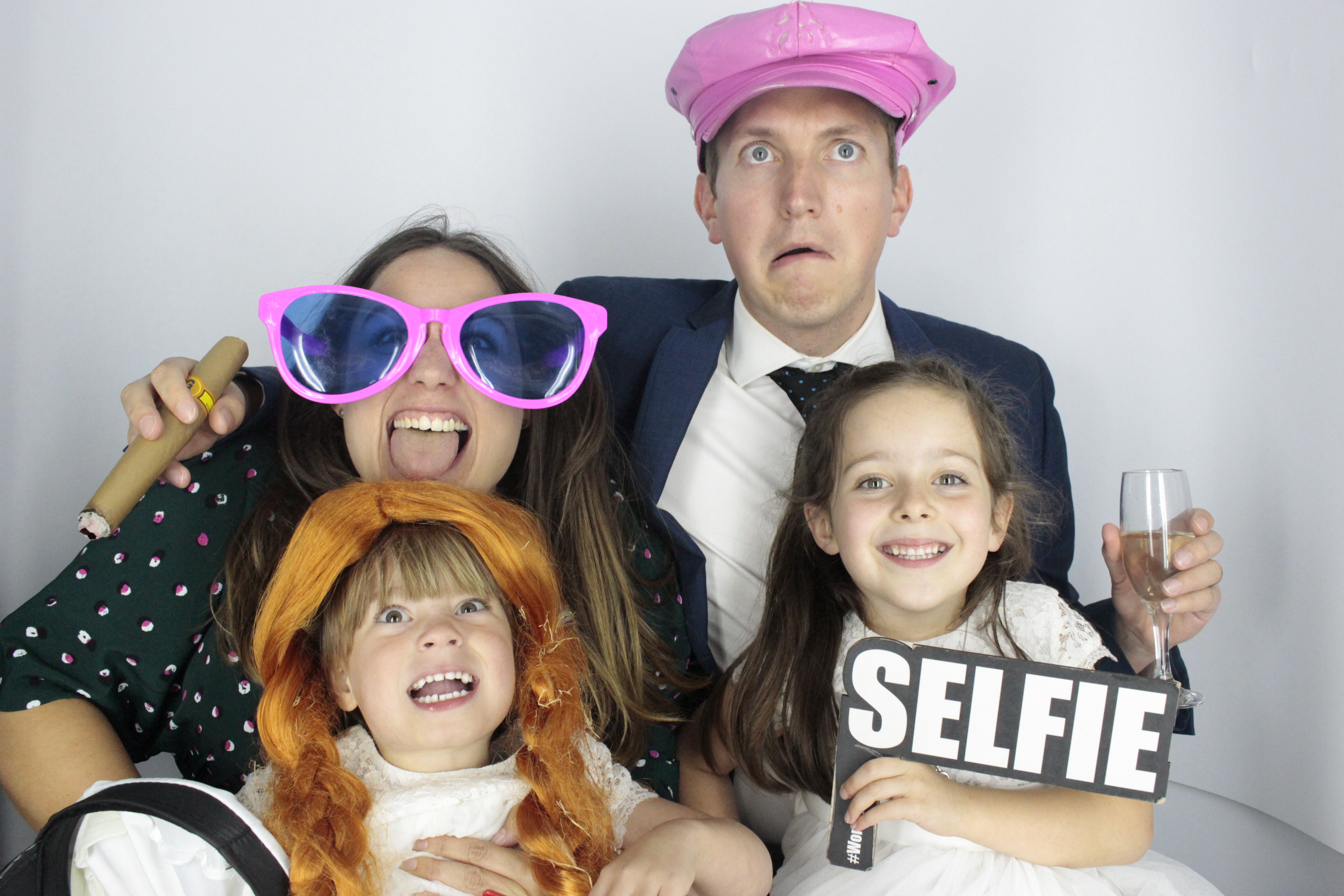  Heather & Daniel's Wedding | View more photos from the event at gallery.myphotoboothexperience.co.uk/u/MyPhotoBoothExperienceLtd/Heather-Daniels-Wedding
